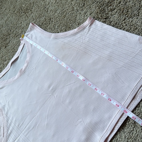 Lululemon Train to Be Tank Top Strawberry Milkshake - Picture 8 of 10